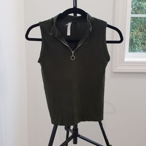 Love Charm Size O/S Green Top
